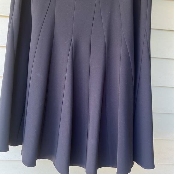 Like new Jones New York black lined skirt - Picture 5 of 15